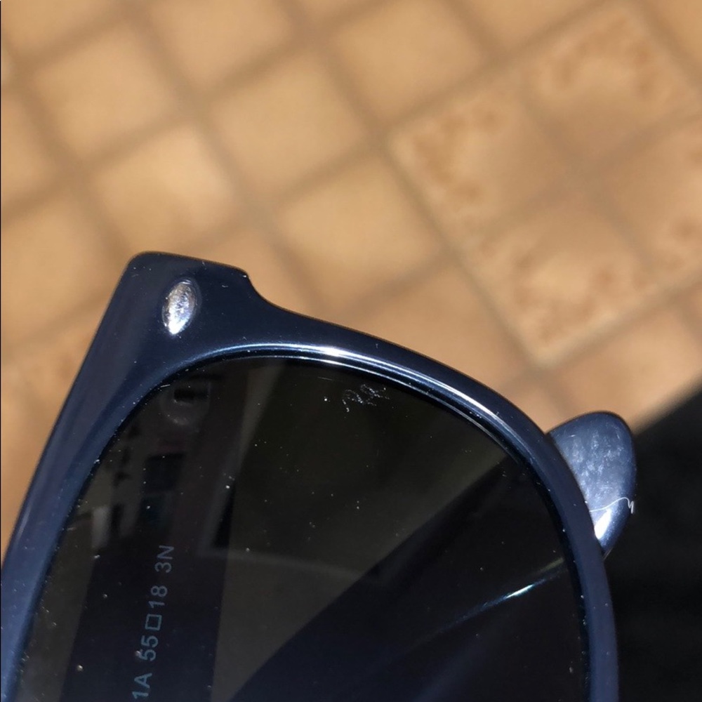 Raybans - Picture 2 of 8
